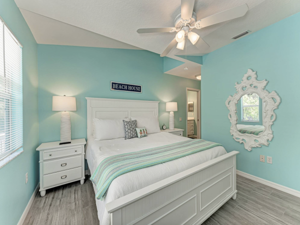 Three Bedroom Pool Duplex in Holmes Beach